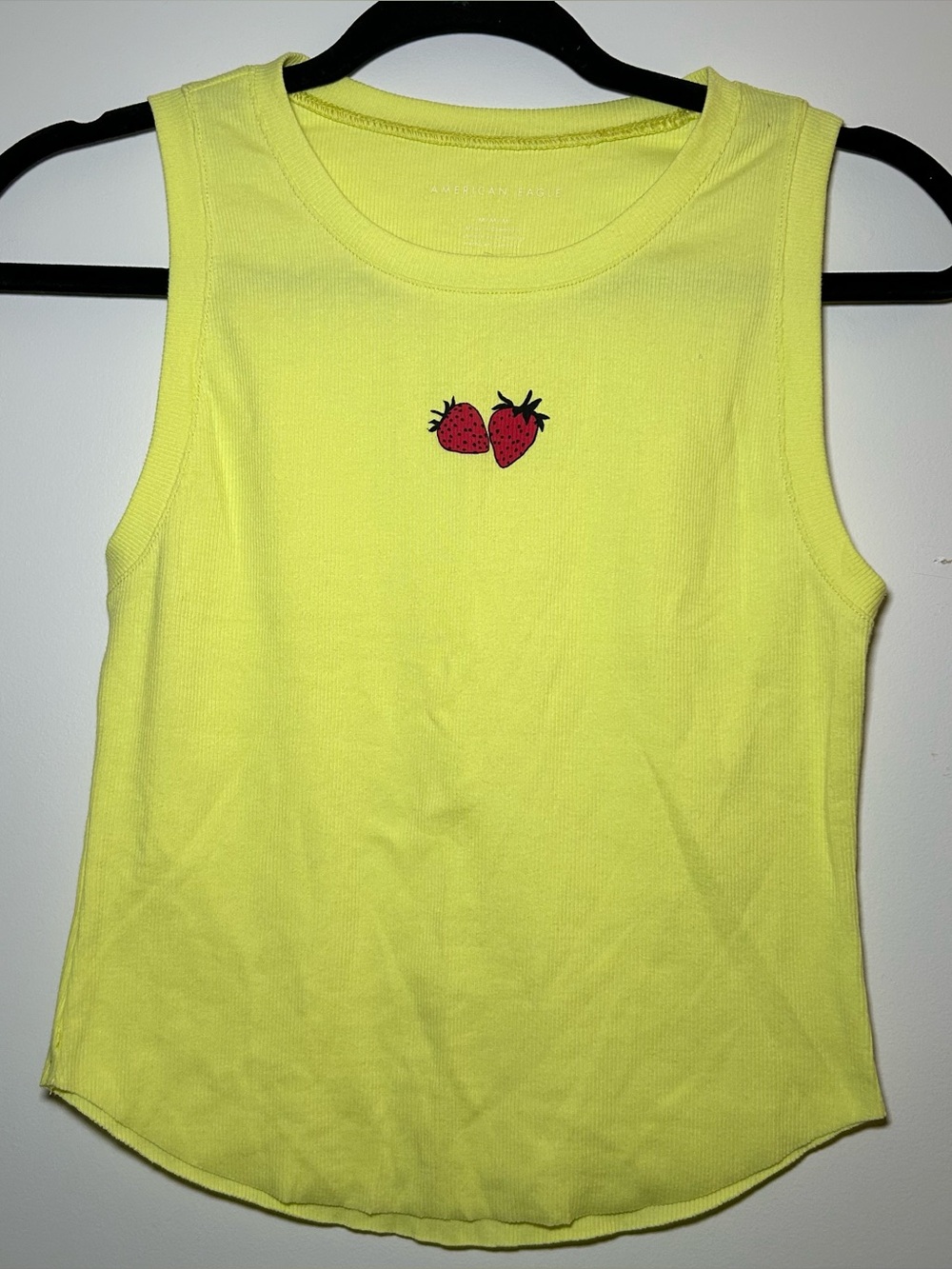 American Eagle Yellow Strawberry Ribbed Cropped Tank Top Medium